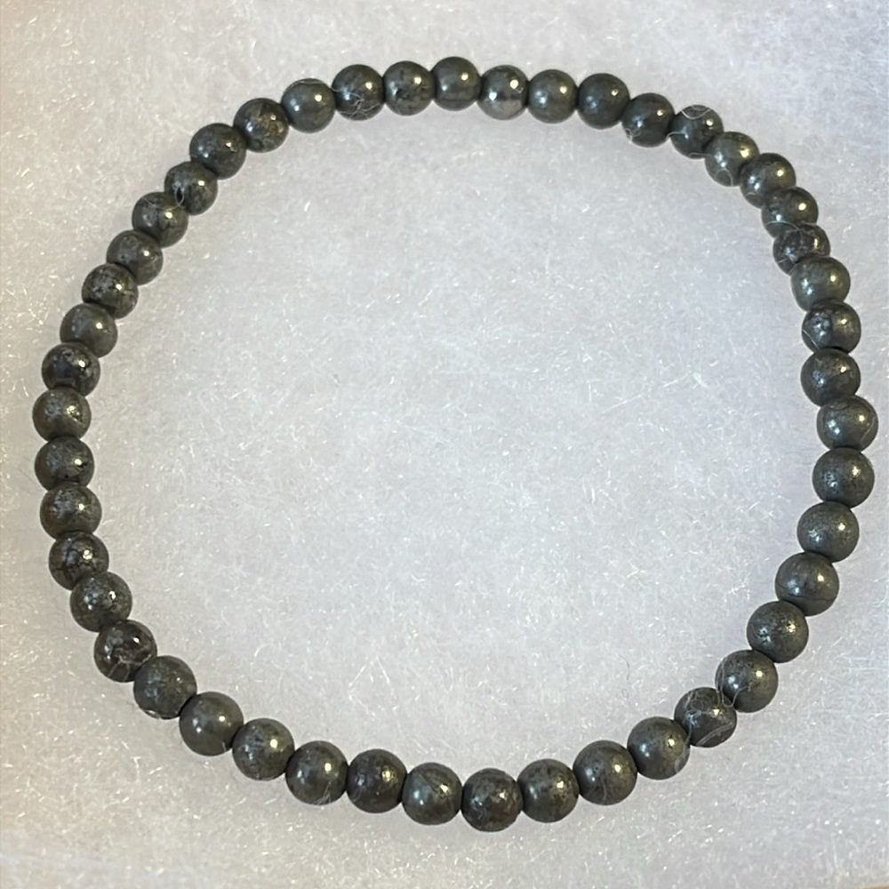 Pyrite 4mm polished bead stretch bracelet - measures 6.5” w/o stretching - NEW